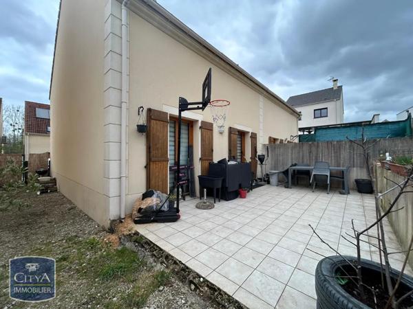 Maison à louer 4 pièces 82.24m² Égly (91520)