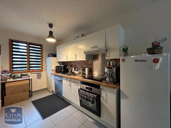 Maison à louer 4 pièces 82.24m² Égly (91520)