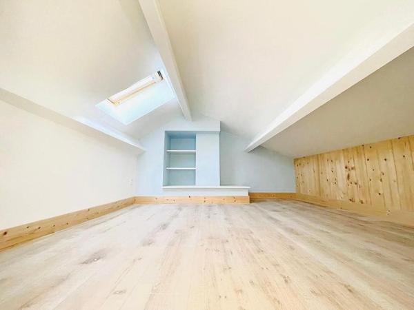 Nantes Mellinet, joli T3 duplex dans immeuble ancien