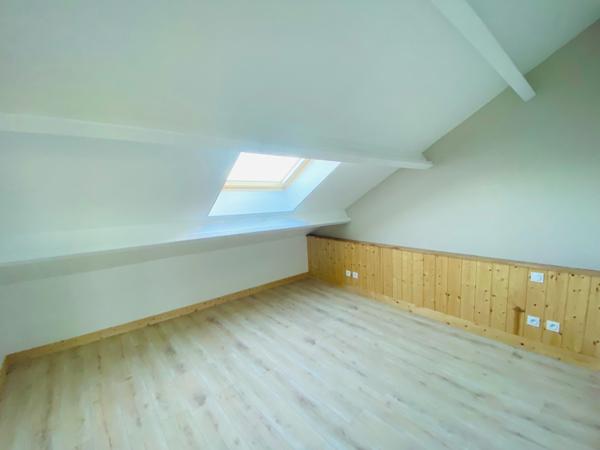 Nantes Mellinet, joli T3 duplex dans immeuble ancien