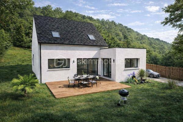 Maison neuve 111 m² + Terrain 2 638 m² – Permis accordé – Projet clé en main
Situé au calme absolu, au bout d’une impasse sur la commune de Saint Michel sur Loire, ce projet vous offre l’opportunité rare d’acquérir un terrain entièrement viabilisé accompagné d’un permis de construire déjà accepté (gain de temps considérable) pour une maison moderne de 111 m² avec carport attenant possible.
🌿 Le terrain – 2 638 m² au total
•	Une première parcelle de 1 470 m², dont 750 m² constructibles sur un beau plateau exposé plein sud.
•	Une seconde parcelle de 1 168 m², en face, partiellement boisée : idéale pour jardin, loisirs, détente ou animaux.
•	Terrain viabilisé, réseaux amenés jusqu’à l’emplacement de la maison.
•	Assainissement individuel installé.
•	Pluviales déjà raccordées au réseau
•	Chemin d’accès chantier déjà réalisé. 
→ Plus de 25 000 € d’économies déjà intégrées dans le projet.
🏠 La maison – 111 m² habitables (permis accordé)
Le permis porte sur une maison contemporaine comprenant :
•	Grande pièce de vie lumineuse ouverte sur le jardin,
•	3 chambres,
•	Cellier,
•	Carport attenant,
•	Prestations modernes : chauffage au sol, pompe à chaleur, domotique, etc.
Un constructeur a déjà chiffré cette maison : 👉 Projet global terrain + construction : moins de 278 000 € Une opportunité exceptionnelle pour une maison neuve de cette surface dans un cadre naturel et paisible.
☀️ Cadre de vie
Exposition plein sud, environnement calme, nature préservée, à :
•	7 min de Langeais,
•	9 min de l’A85,
•	25 min de Tours Ouest.
💡 Primo accédants : PTZ disponible sur ce secteur
📩 Pour en savoir plus sur le projet, les plans, le chiffrage ou organiser une rencontre, contactez moi. Je vous accompagne pour construire sereinement votre futur lieu de vie.
