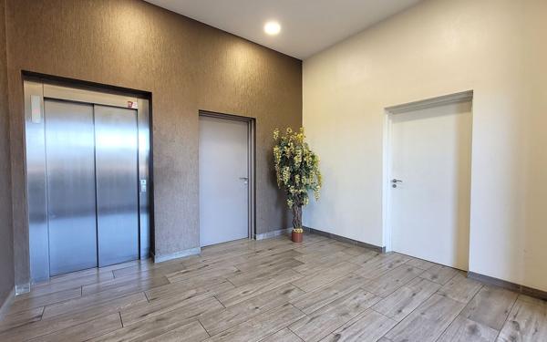 Appartement à vendre    3 pièces • 59,59 m2 Olivet