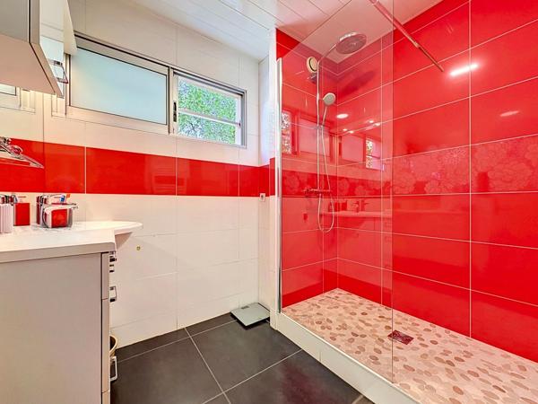 Appartement T3 79m² - bel espace lumineux - ANNEMASSE (74)