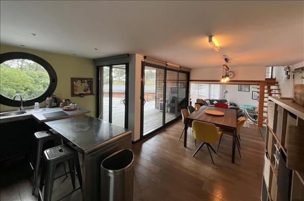 Maison à vendre |  Lacanau |  9 pièces | 233 m²