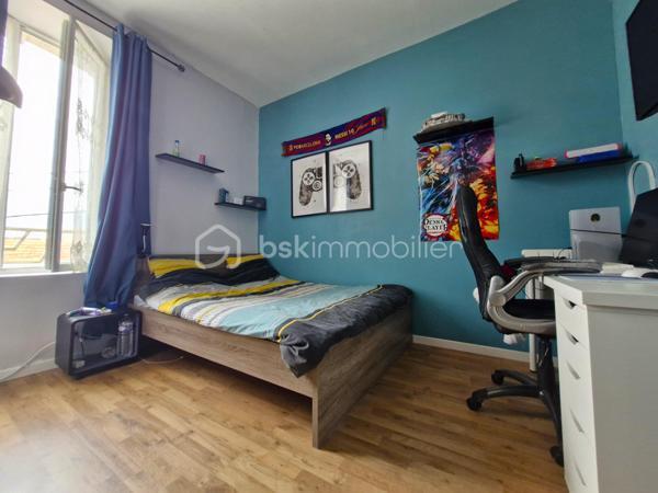 Immeuble mixte de 303 m²