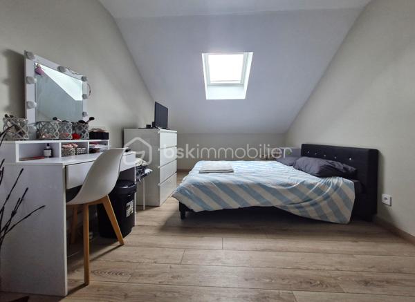 Immeuble mixte de 303 m²