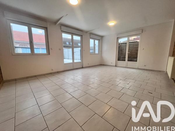 Location maison 4 pièces 102 m² Provin