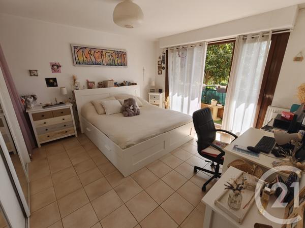 Appartement T4 à vendre  4 pièces - 81,16 m2 MARSEILLE - 13012