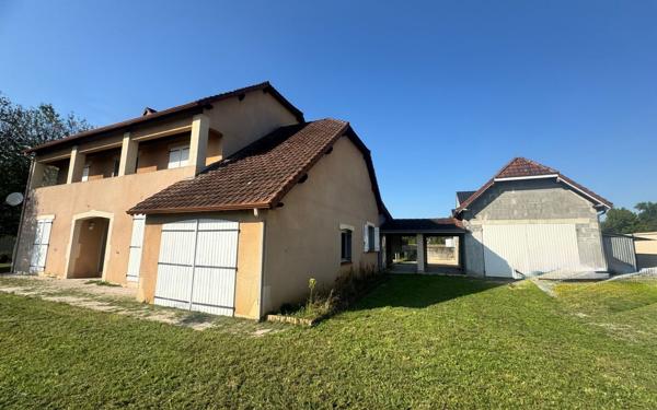 Maison à vendre    7 pièces • 250 m2 Idron