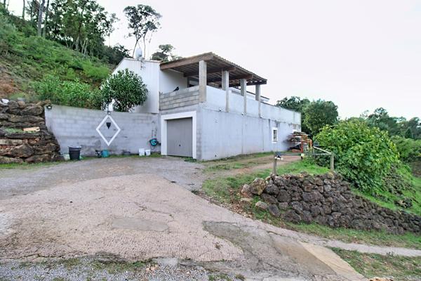 A VENDRE ! Maison Vidauban, vue dégagée, garage, atelier, grande terrasse.