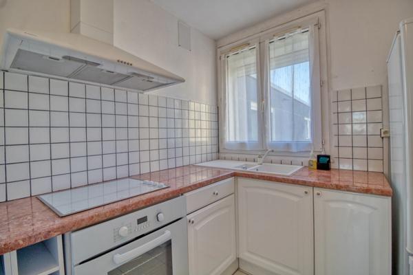 Appartement à vendre 3 pièces Soisy-sous-Montmorency, cave, stationnement, jardin commun