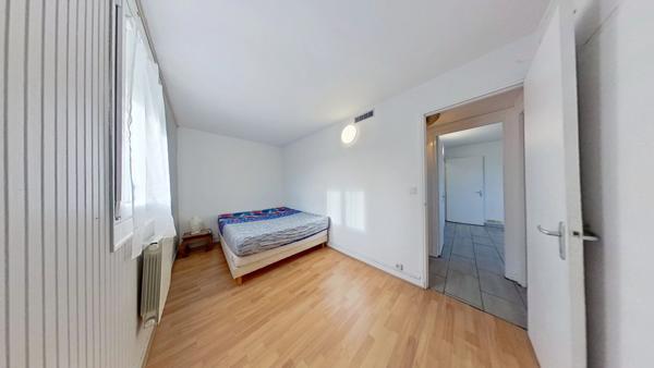 Appartement à vendre 3 pièces Soisy-sous-Montmorency, cave, stationnement, jardin commun