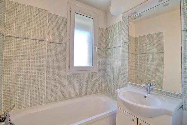 Appartement à vendre 3 pièces Soisy-sous-Montmorency, cave, stationnement, jardin commun