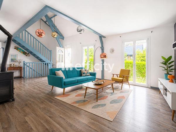 Maison
         9 pièces
        - 198 m² 465 000 € *