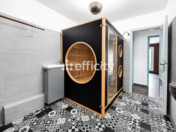 Maison
         9 pièces
        - 198 m² 465 000 € *
