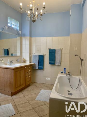 Maison à vendre 6 pièces 153 m² Sens