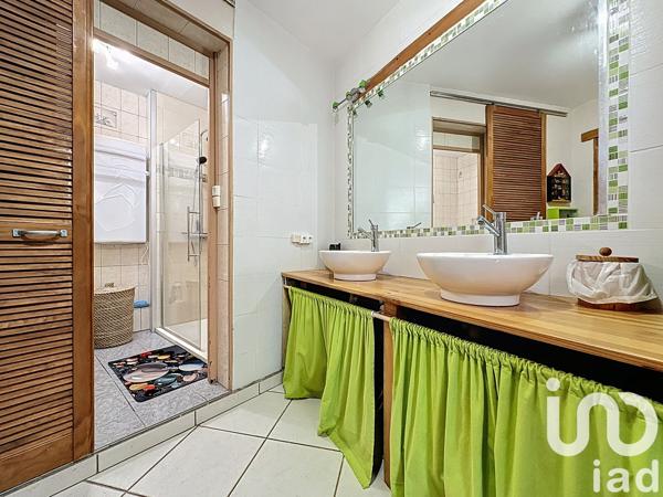 Maison à vendre 4 pièces 221 m² Mauzé-sur-le-Mignon