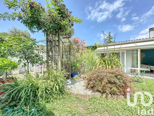 Maison à vendre 4 pièces 221 m² Mauzé-sur-le-Mignon