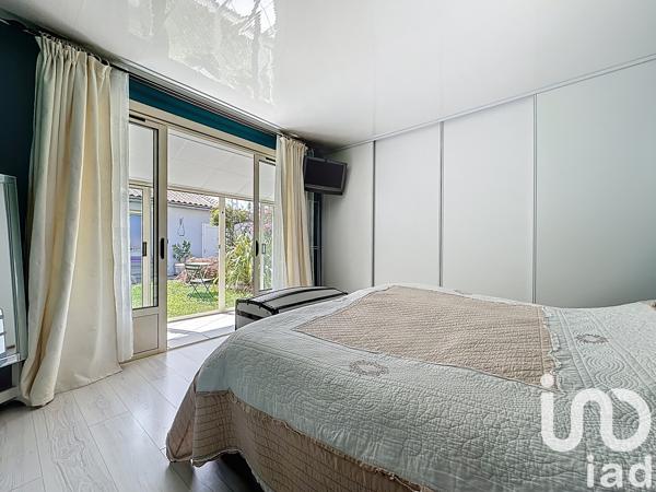 Maison à vendre 4 pièces 221 m² Mauzé-sur-le-Mignon