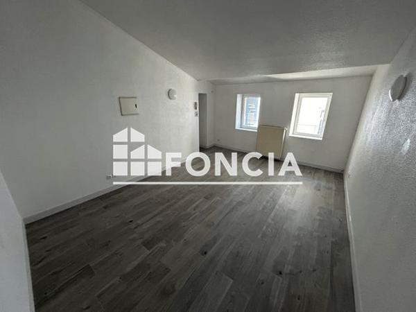 Location Appartement 2 pièces 46.6 m² - 41 RUE BOUFFIER Valence 26000