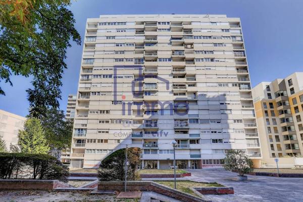 Appartement 4 pièces                                        - 69100 Villeurbanne Réf : 21775