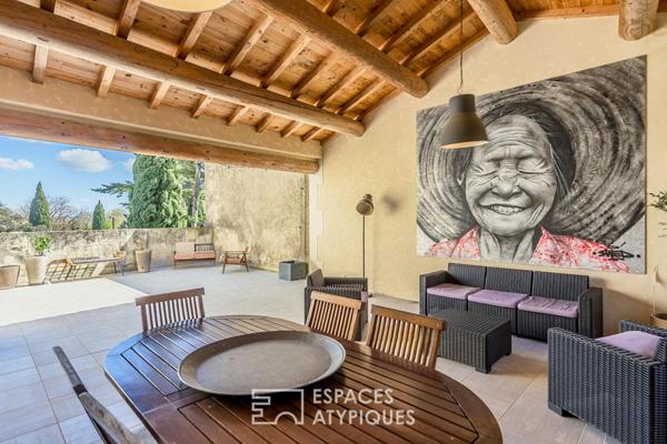 Elégante Maison de Maître avec piscine en coeur de village