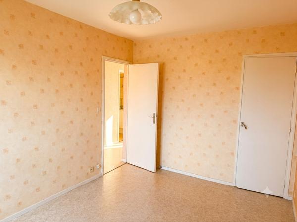 Appartement Vannes 4 pièce(s) 69 m2 1 parking + 1 garage + 1 cave . , Vannes