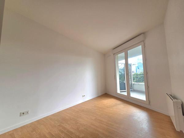 COURBEVOIE - T4 , Courbevoie COURBEVOIE - T4 , Courbevoie