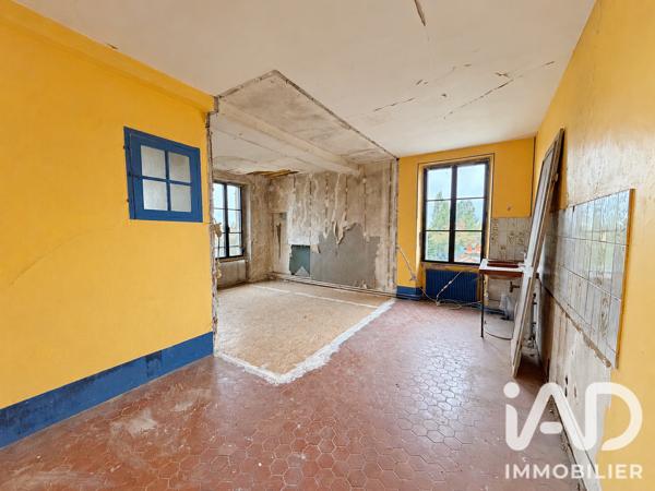 Immeuble à vendre 350 m² Drocourt