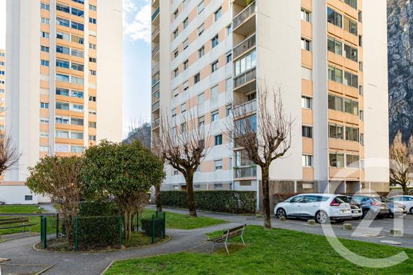 Appartement F3 à vendre  3 pièces - 70,87 m2 SASSENAGE - 38