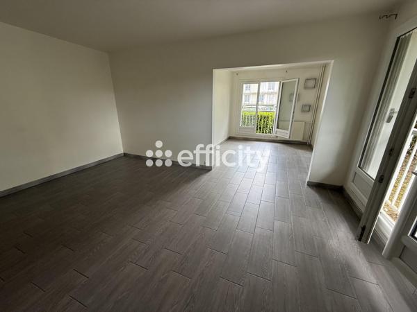 Appartement
         4 pièces
        - 81 m²