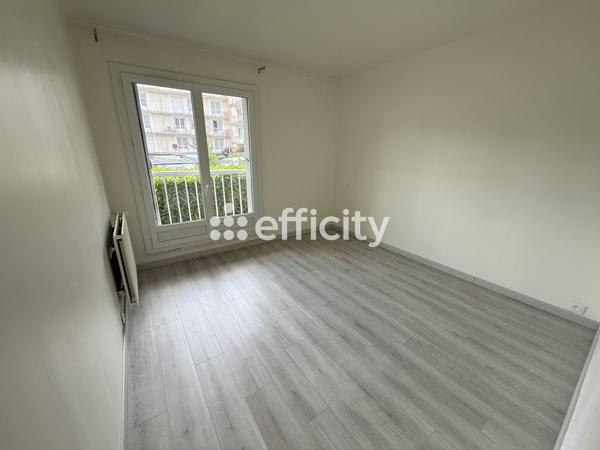 Appartement
         4 pièces
        - 81 m²