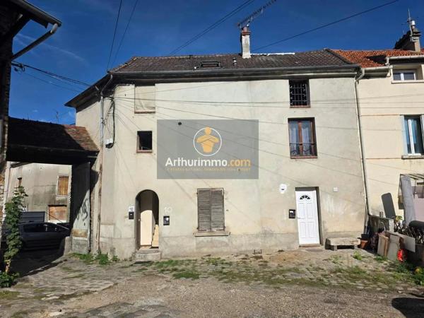 Vente                                                      Immeuble
                        
                     6 pièces                      112 m2                     à Sarcelles