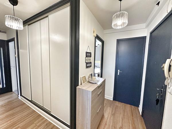 Appartement T3 avec garage et cave - Lorient , Lorient