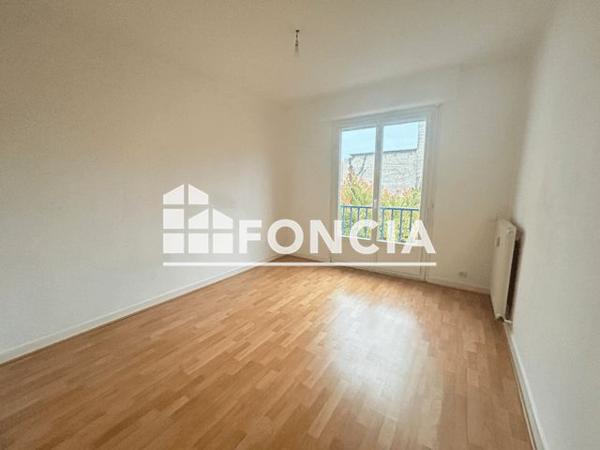 Location Appartement 3 pièces 80.7 m² - 47 RUE TOUFAIRE Rochefort 17300