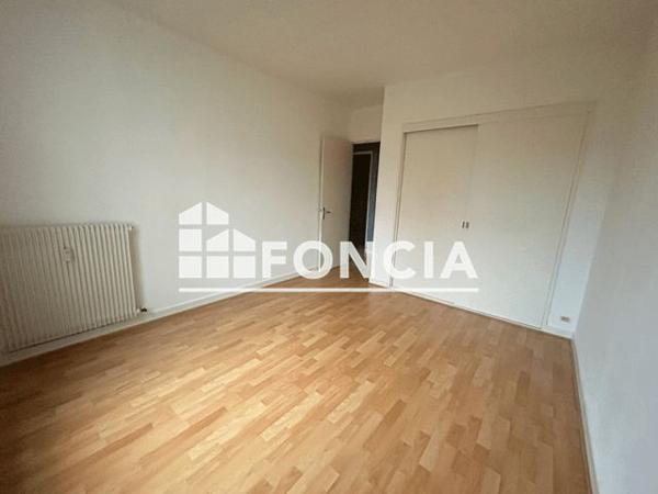 Location Appartement 3 pièces 80.7 m² - 47 RUE TOUFAIRE Rochefort 17300