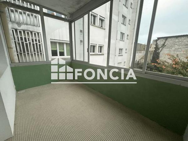 Location Appartement 3 pièces 80.7 m² - 47 RUE TOUFAIRE Rochefort 17300