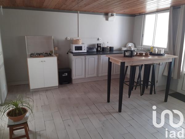 Maison à vendre 9 pièces 260 m² Saint-Benoît