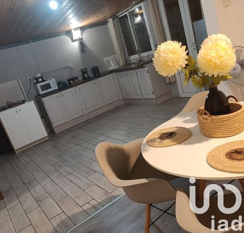 Maison à vendre 9 pièces 260 m² Saint-Benoît