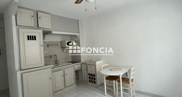 Location Appartement meublé 2 pièces 30 m² - Les Angles 30133