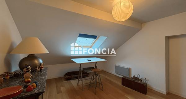 À vendre Appartement 4 pièces 160.78 m² - Chartres 28000