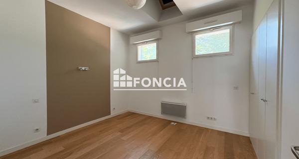 À vendre Appartement 4 pièces 160.78 m² - Chartres 28000