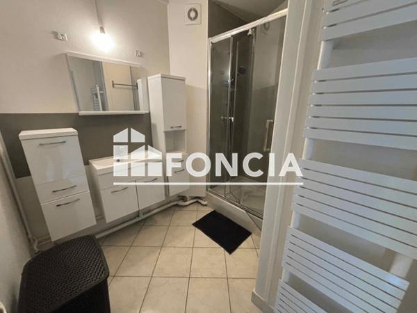 Location Studio meublé 11.52 m² - COLOCATION 3 CHAMBRES Tours 37200