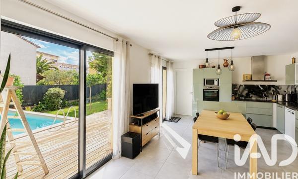 Maison à vendre 4 pièces 107 m² Pont-Saint-Esprit
