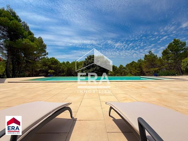 Maison d'exception avec piscine et plus d'un hectare de terrain à L'Isle-sur-la-Sorgue