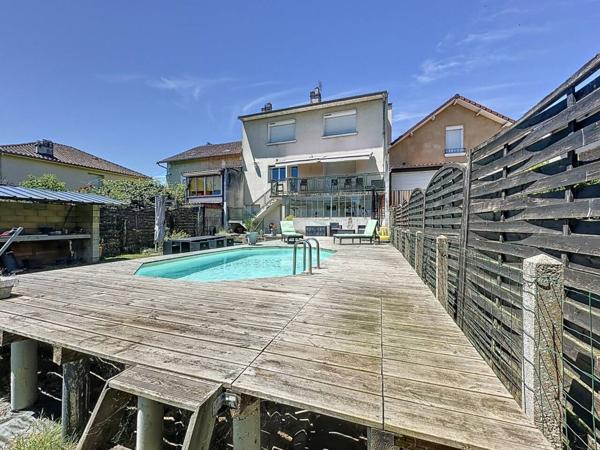 Maison à vendre 5 pièces de 146 m²