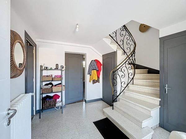 Maison à vendre 5 pièces de 146 m²