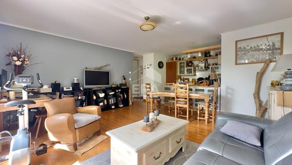 APPARTEMENT F3 61,41 m²  À JUVISY-SUR-ORGE, RÉSIDENCE DE STANDING AVEC BALCON, DEUX PARKING ET CAVE