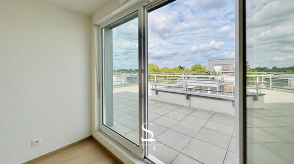 Appartement 4 pièces, terrasse panoramique - STRASBOURG (67) À VENDRE