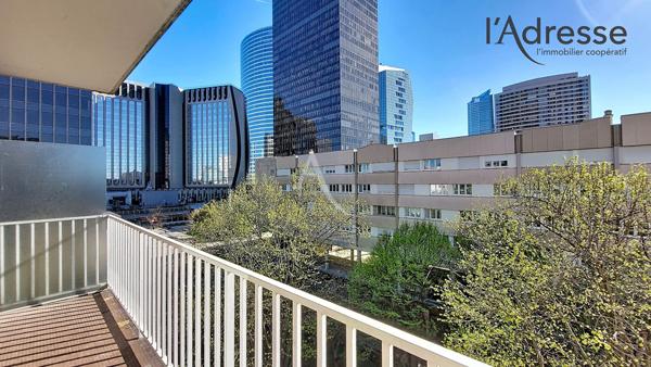 PUTEAUX/ Boieldieu - Appartement 5 pièces 121m² avec cave, parking boxé et balcon 8m²